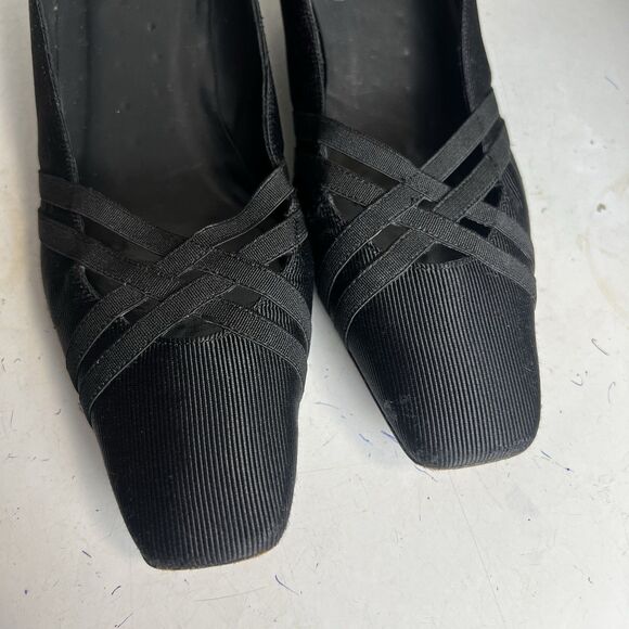 Stuart Weitzman Shoes Kitten Heels Size 9 Black Fabric Cross Over Bands On Front - Picture 8 of 8